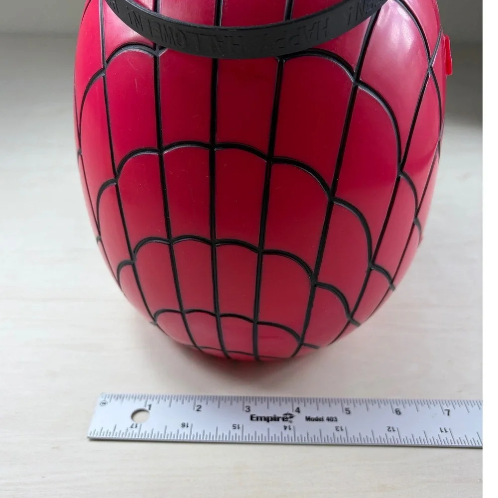Vintage 2006 Marvel Spider-Man Head Halloween Pail Trick or Treat Bucket Red